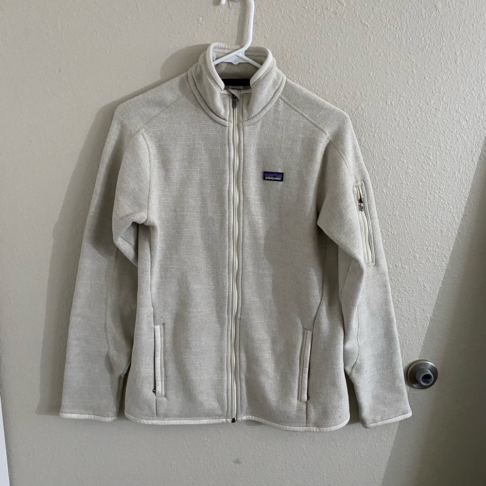 Patagonia size medium zip up jacket